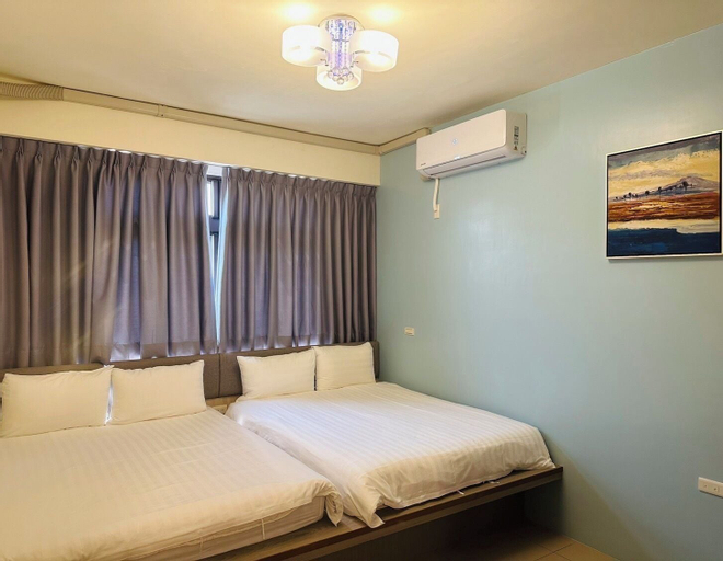 Bedroom 12