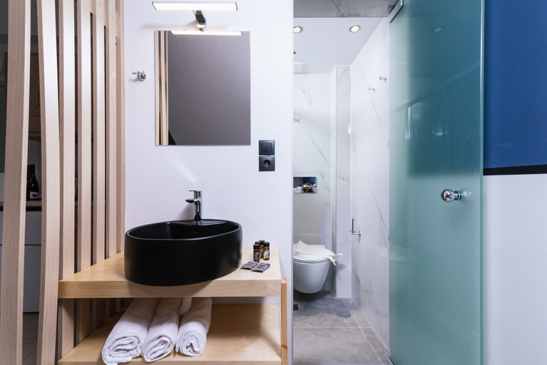 Bathroom 3, Alcyone Studios and Apartments, Crete