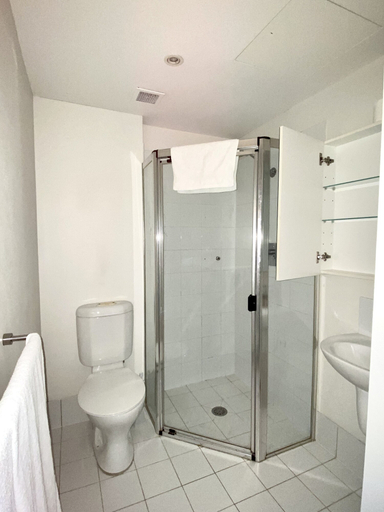 Bathroom 4, Atelier Serviced Apartments, Sydney