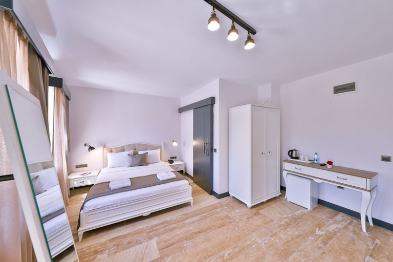 Bedroom 4, Pitoresk Otel, Çeşme