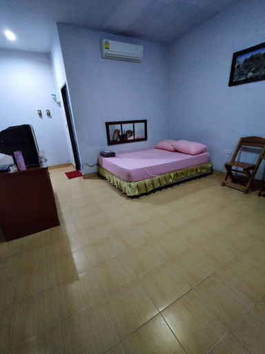 Bedroom 2, Chum Phae Lagoon Resort, Chum Phae