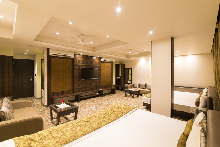 Bedroom 2, Sentosa Resorts and Water Park, Pune