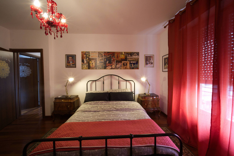 Bedroom 3, B&B MagicHouse, Novara