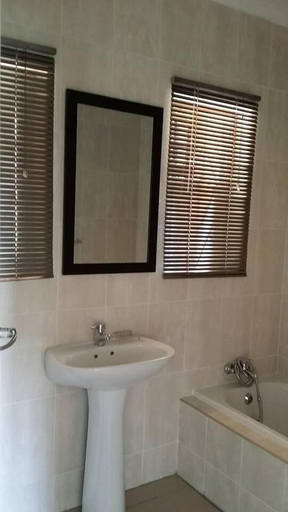 Bathroom 5, Alicia's B&B, City of Johannesburg