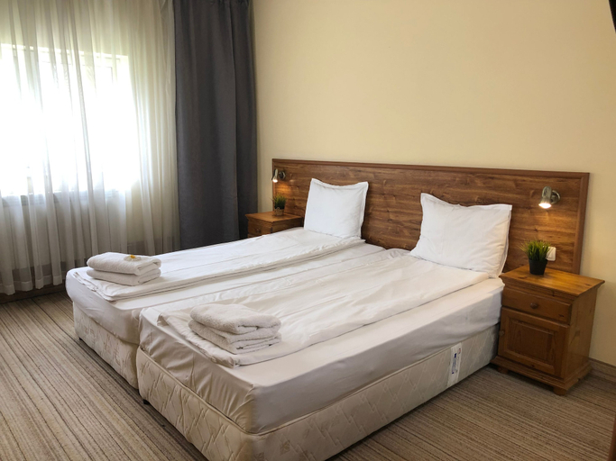 Bedroom 3, Chateau Vaptzarov Hotel, Bansko