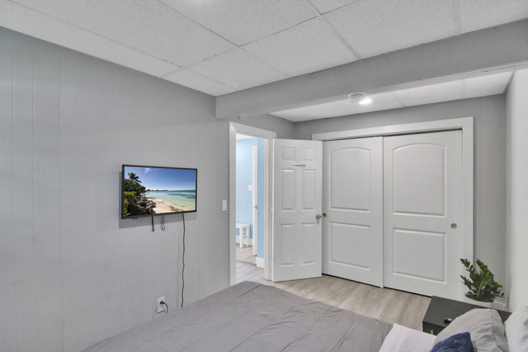 Bedroom 3, Tarpon River Retreat, Broward