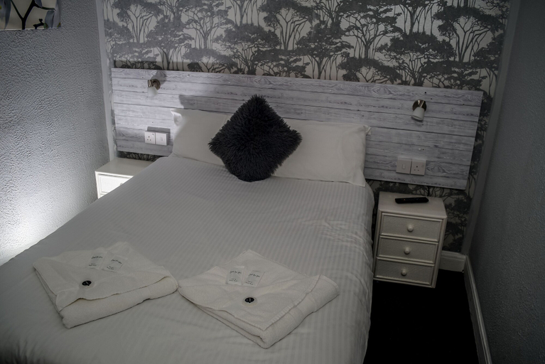 Bedroom 2, Villa Rose, Norfolk