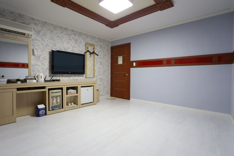 Others 5, Paradais Motel, Gangneung
