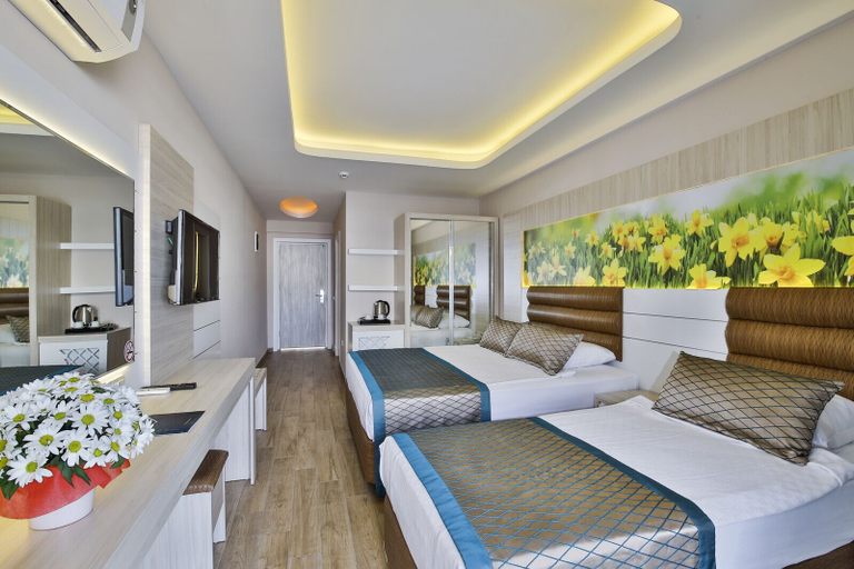 Bedroom 4, Oji Beach Hotel, Alanya