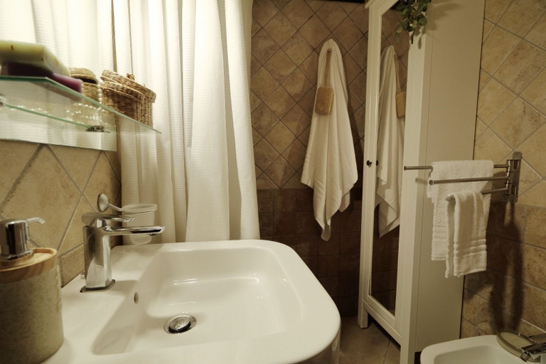 Bathroom, Il Giardino dei Mesagnesi, Lecce