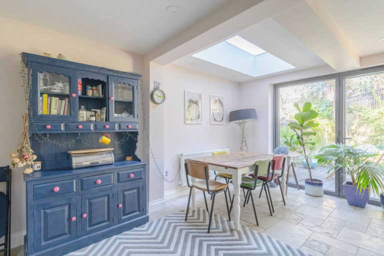 Others 4, Beautiful & Modern 3BD House- Kennington!, London