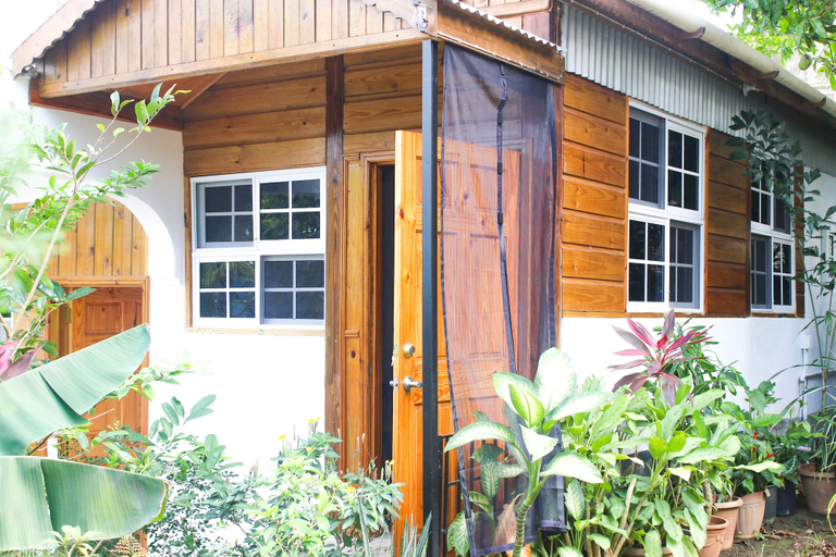 Exterior & Views 2, Van Villa Holidays