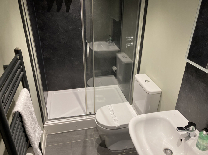 Bathroom 3, Station Inn, North Yorkshire