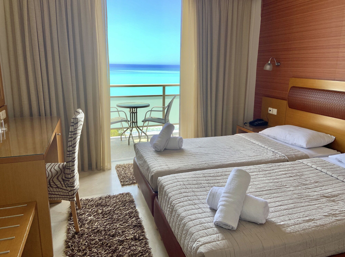 Bedroom 3, Hotel Flisvos, Peloponnese