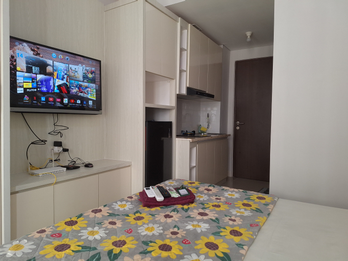 Bedroom 2, GJ ROOM at Transpark Juanda Bekasi Apartment, Bekasi