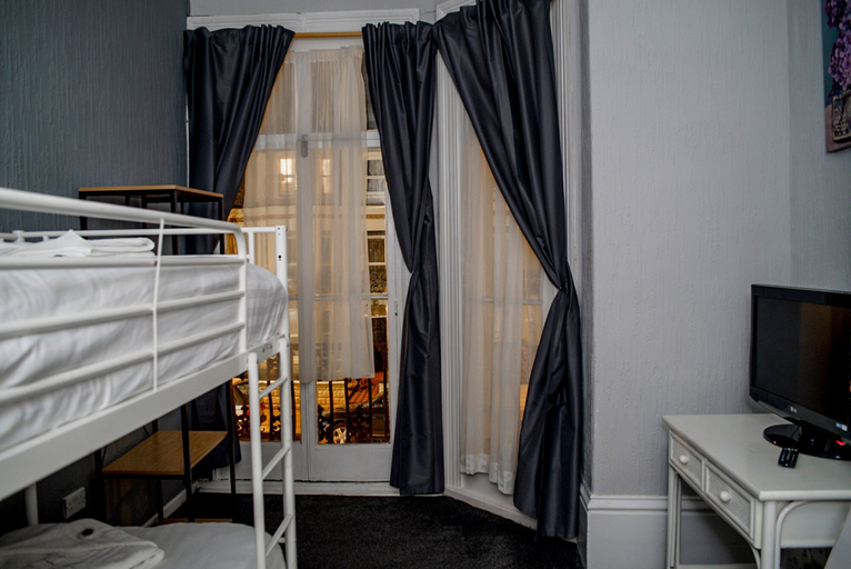 Bedroom 2, Villa Rose, Norfolk