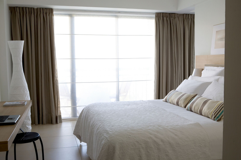 Bedroom 3, Sandy Beach Hotel & Spa, Larnaca