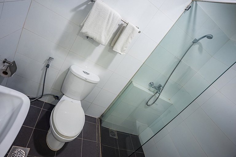 Bathroom 4, Copenhagen Main Residences, Mandaue City