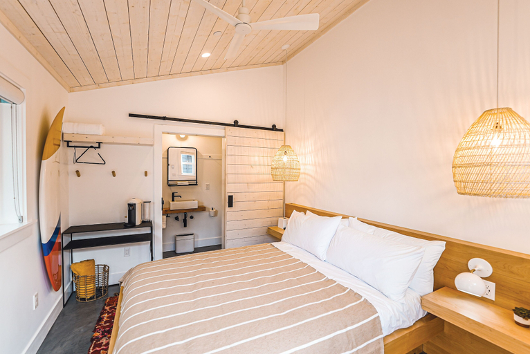 Bedroom 2, Surf Lodge, Marin