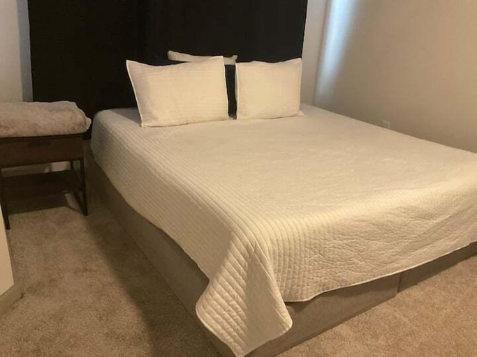 Bedroom 3, Skyline Trinity, Dallas