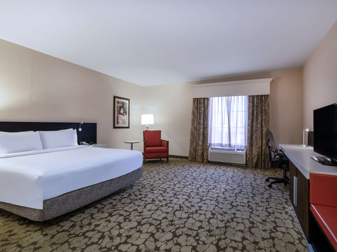 Bedroom 23