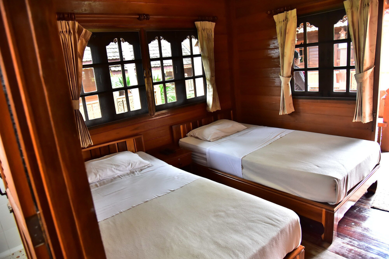 Bedroom 2, Little Home Beach, Kui Buri