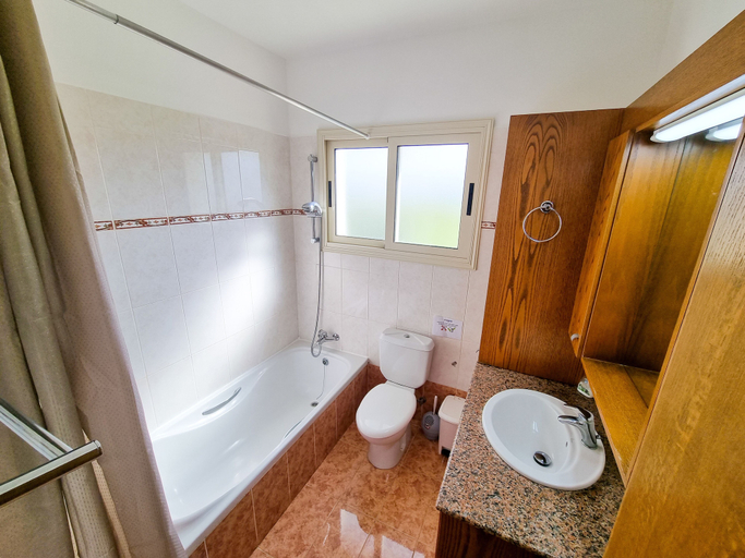 Bathroom 2, Sunnyside Pool Villa