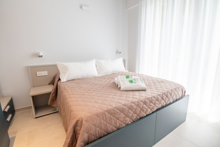 Bedroom 4, Divina Holiday, Salerno