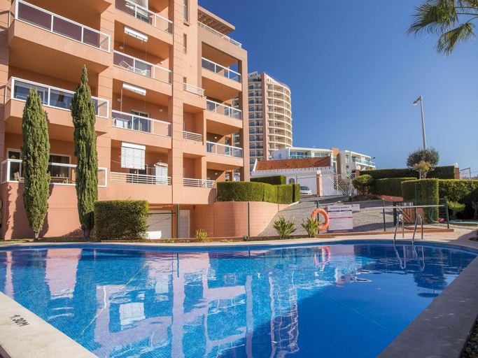 Sport & Beauty 4, B02 - Fantastic Apartment With Pool Almost On The Sandy Beach by DreamAlgarve, Portimão
