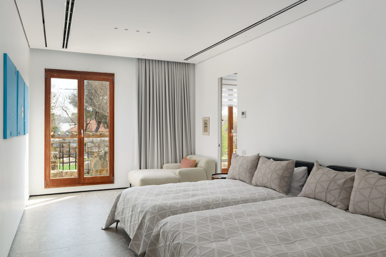 Bedroom 3, Luxury Villa over the Cliffs by FeelHome