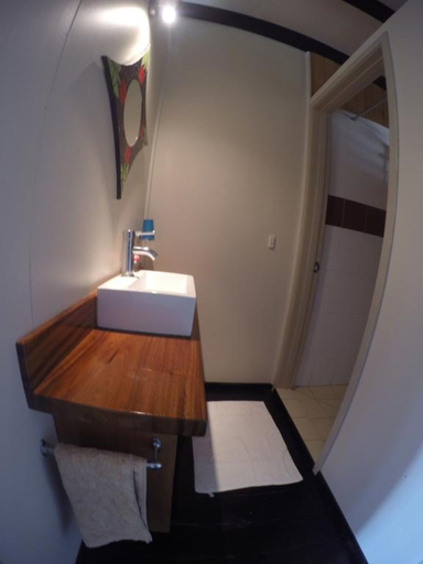 Bathroom 4, Fiji Lodge Vosa Ni Ua, Cakaudrove