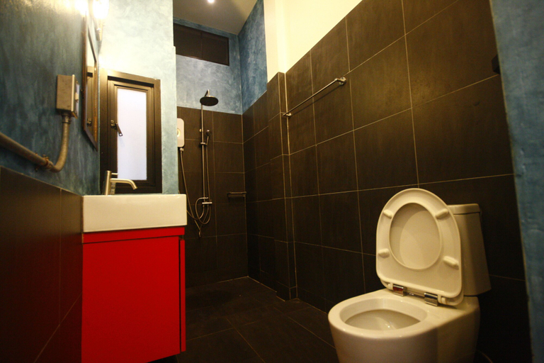 Bathroom 5, Samed Motage, Muang Rayong