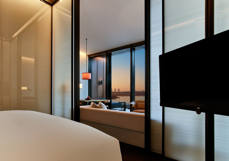 Bedroom 23