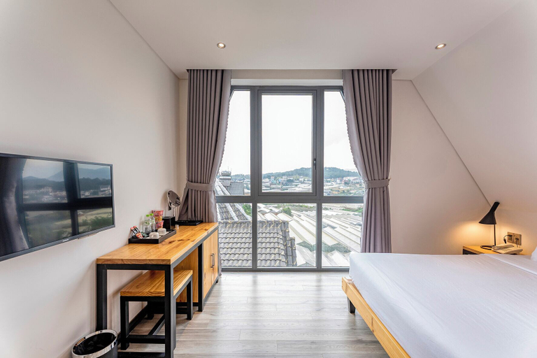 Bedroom 2, Canary Dalat Hotel, Đà Lạt