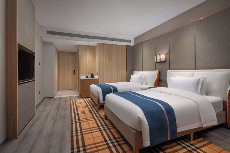 Bedroom 3, Microtel by Wyndham Changsha Yuhua, Changsha