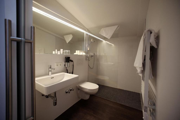 Bathroom 4, Hotel Oberhofer, Innsbruck Land