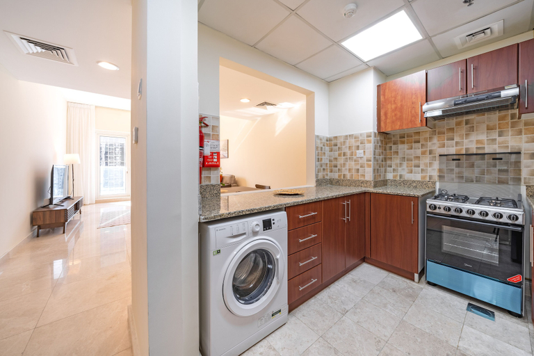 Others 3, Spacious Apartment With Balcony in Business Bay, Dubai