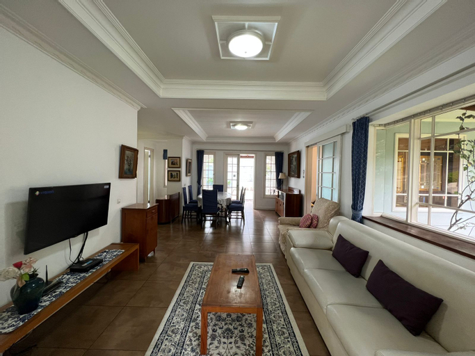 Bedroom 4, Villa Amethyst P-08 Dago Bandung 4BR With Private Pool, Bandung