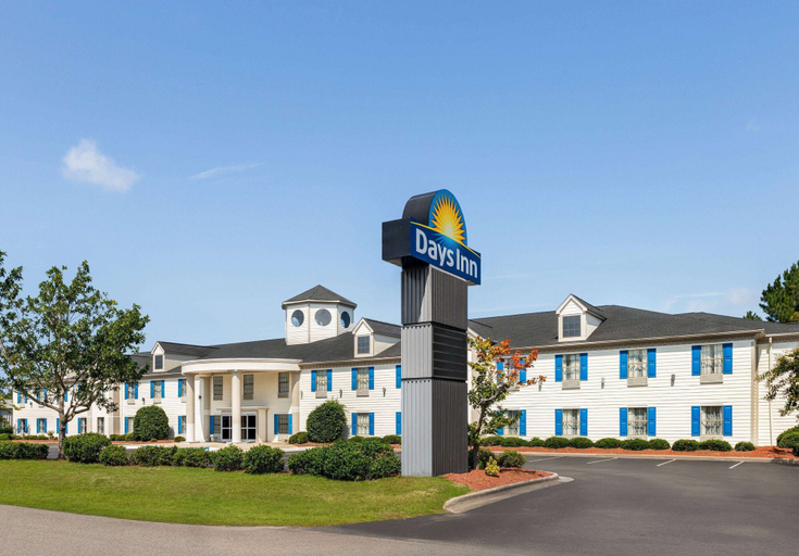 Exterior & Views 2, Days Inn by Wyndham Shallotte, Brunswick