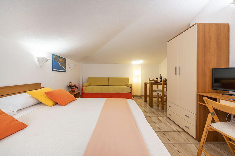 Bedroom 4, Bed & Breakfast Dorgali, Nuoro