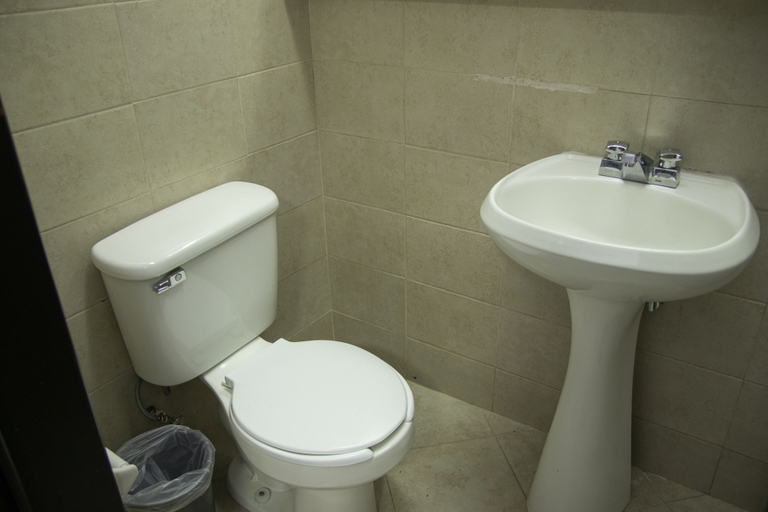 Bathroom 4, Hoteles Haus Express, Río Blanco