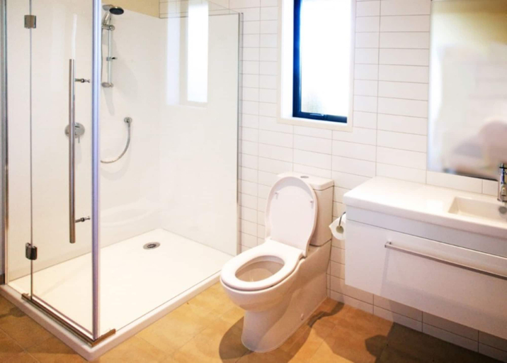 Bathroom, The Warren, Queenstown-Lakes