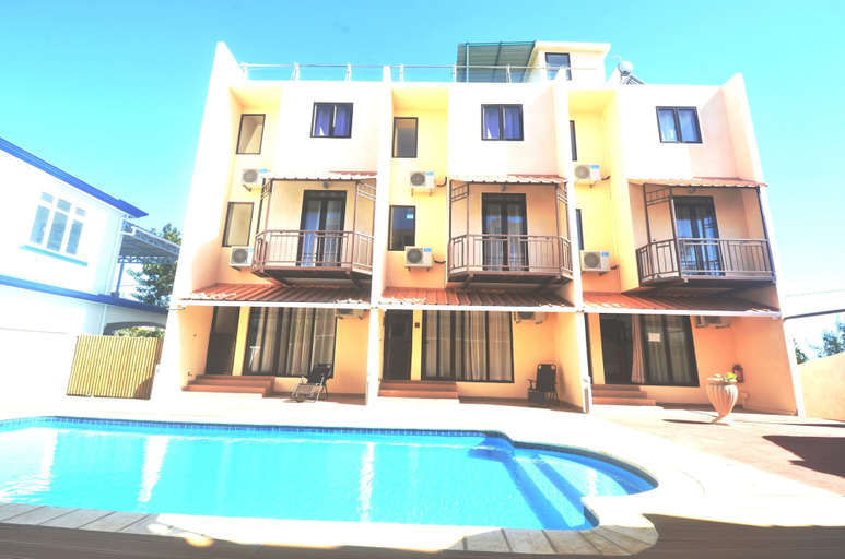 Exterior & Views 2, Fully Equipped Apartments 2 Pers for Exciting Holidays 500m From the Beach, Black River