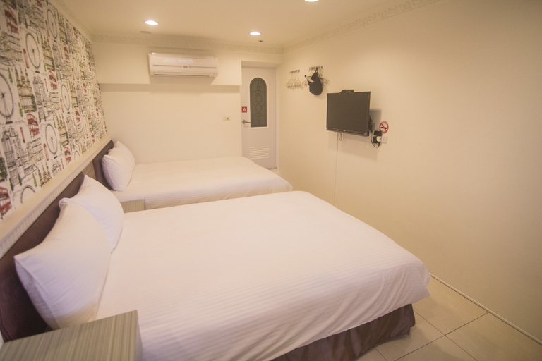 Bedroom 3, SouthSea B&B, Pingtung