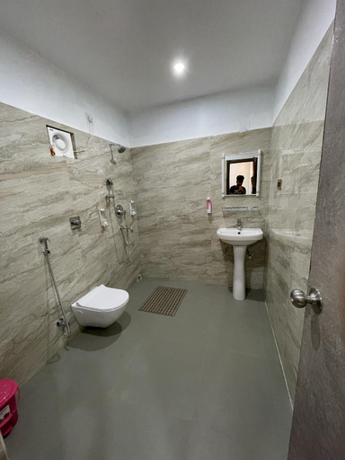 Bathroom, HOTEL SRI, Kendujhar