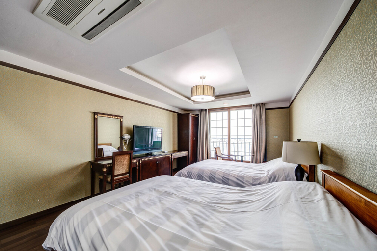 Bedroom 3, Geoje Oasis Hotel, Geoje