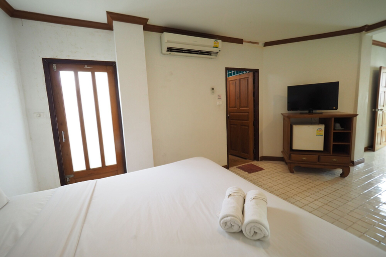 Bedroom 3, Fah Place Hotel, Muang Nan