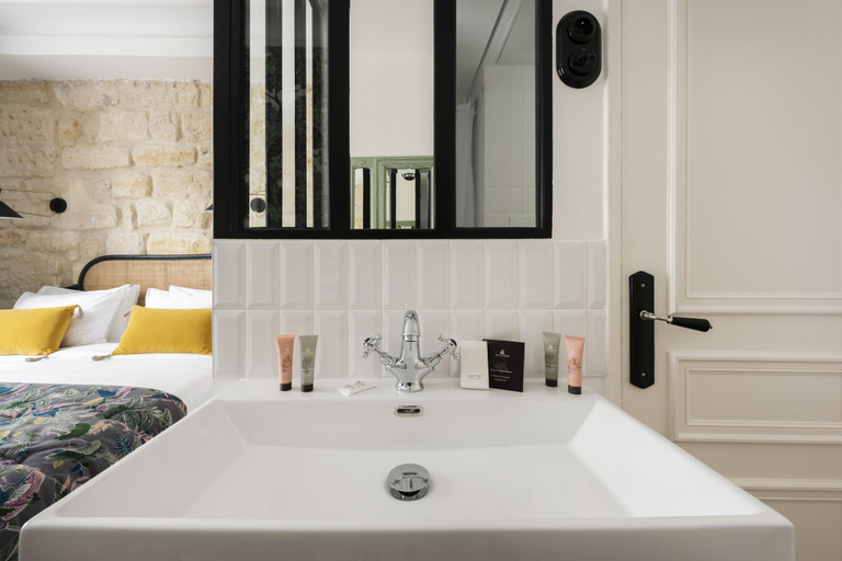 Bathroom 5, Avalon Cosy Hotel Paris Gare du Nord, Paris