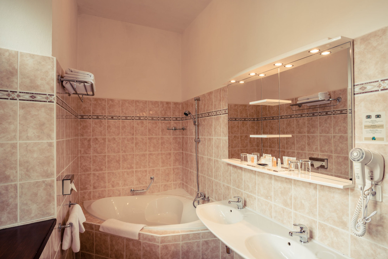 Bathroom 3, LH Hotel Gold, Český Krumlov