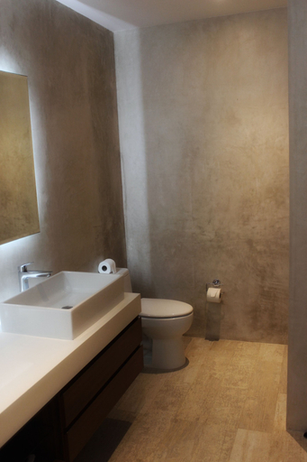 Bathroom 4, Central Park E102H, Cozumel